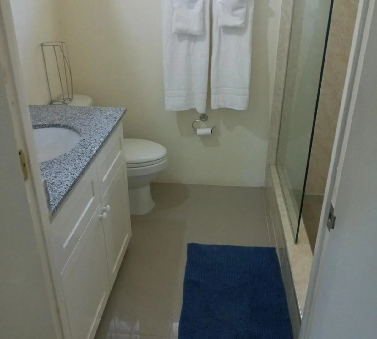 Ocho Rios Oasis Cozy 2-Bedroom Retreat 0*, Ocho Rios